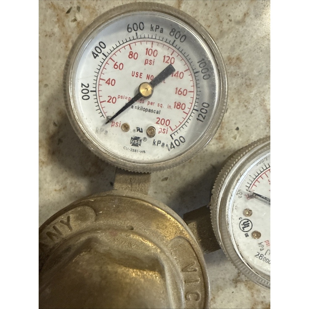 VICTOR PRESSURE REGULATOR - Untested - Picture 6 of 9